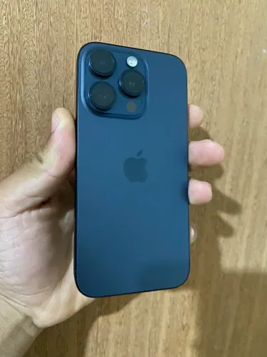 iPhone 15 pro 256gb