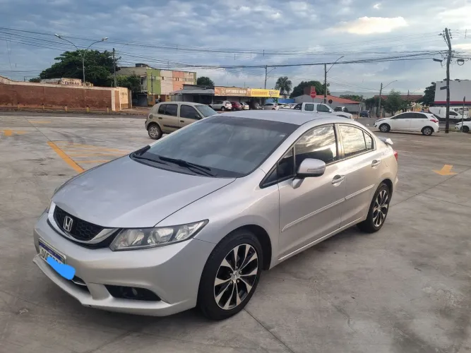 Honda Civic Sedan LXR 2.0 Flexone 16V Aut. 4P 2015