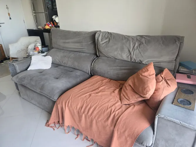 Sofá retrátil super confortável 260cm