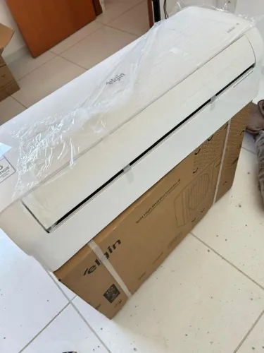 Ar condicionado novo com nota fiscal, nunca foi utilizado 12000btus Elgin
