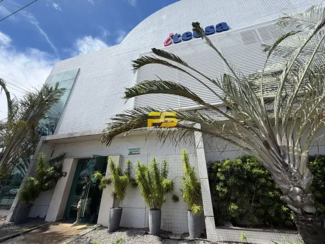 Oportunidade comercial na principal avenida de Mangabeira