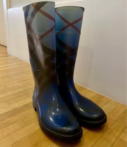 Bota Galocha Burberry Original Tam 35
