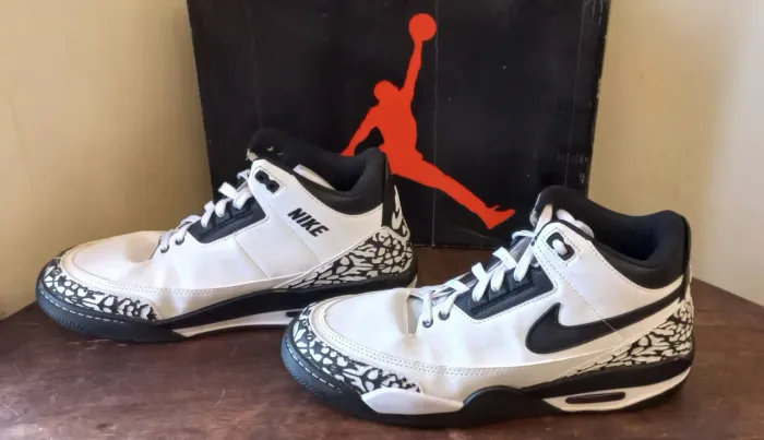 Tênis Nike Air Jordan Legacy 312 Low 