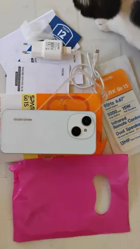 Celular TECNO SPARK