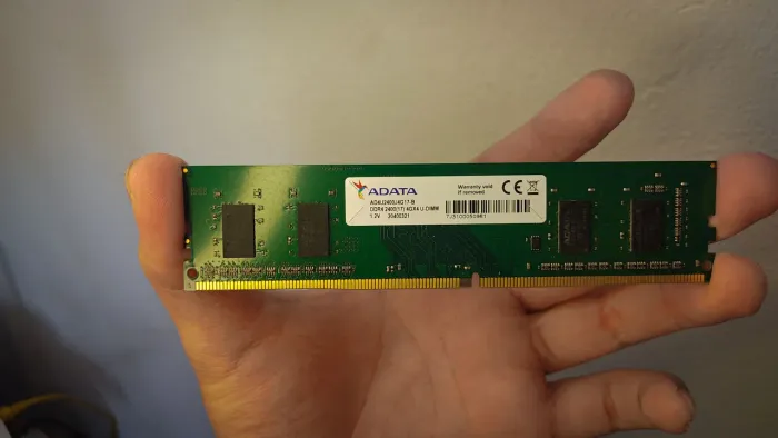 Memória RAM DDR4 4GB para Desktop - Mais Desempenho para seu PC