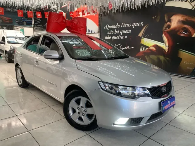 Kia Motors Cerato 1.6 16V Mec. 2011
