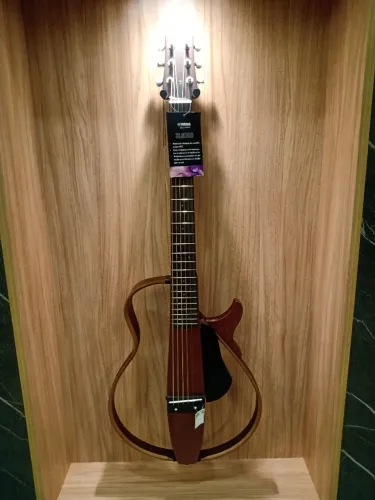 Violão Yamaha 