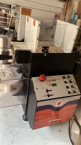 MAQUINA DE SALGADO, FORNO INDUSTRIAL, PLANETERIA PARA MASSAS