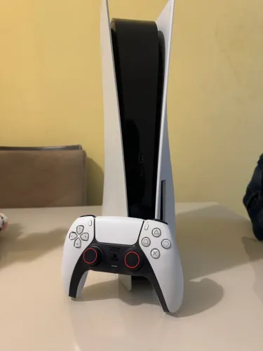 PS5 - MÍDIA FÍSICA 825GB