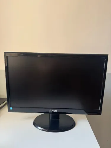 Vendo Monitor AOC