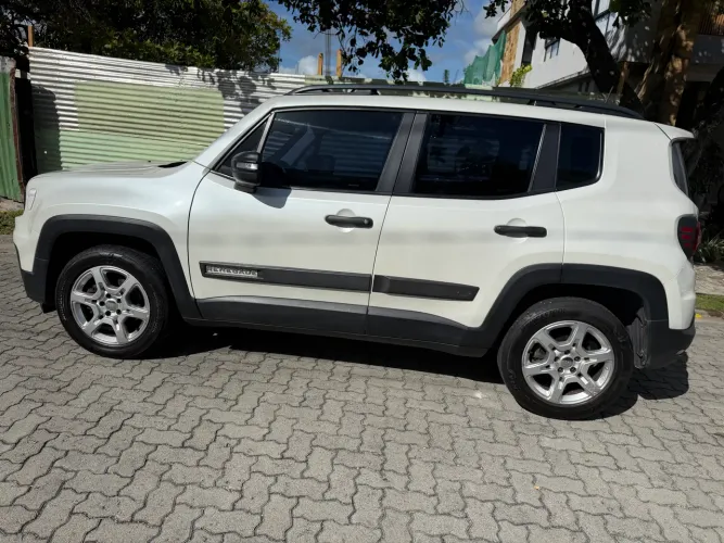 Jeep Renegade Sport T270 1.3 TB 4X2 Flex Aut. 2022