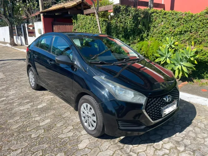 Hyundai HB20S Unique 1.0 Flex 12V Mec. 2019