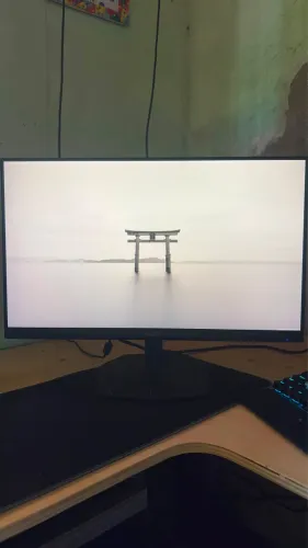 Monitor Acer Nitro 24 180hz 0.5ms KG241Y