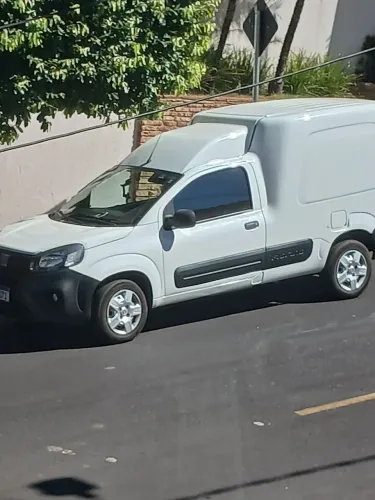 Faço pequenos fretes