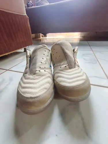 Vendo chuteira Umbro Pro5 Bump