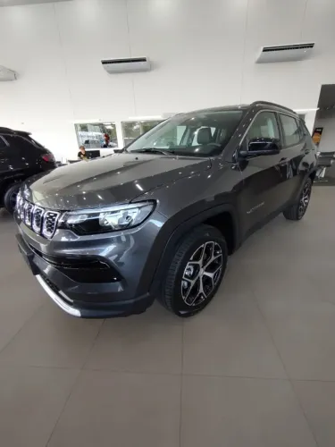 Jeep Compass Long. T270 1.3 TB 4X2 Flex AUT 2026