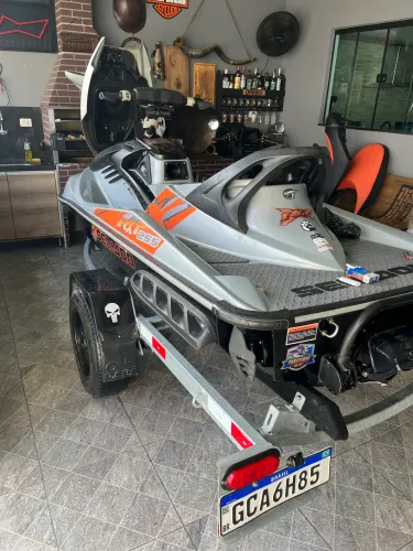 Jet ski seadoo rxt 255