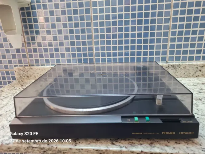 Toca discos Philco Hitachi PTT-61 FUNCIONANDO