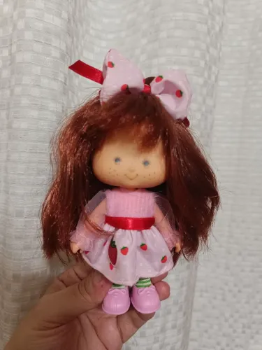 Boneca Infantil Moranguinho Estrela