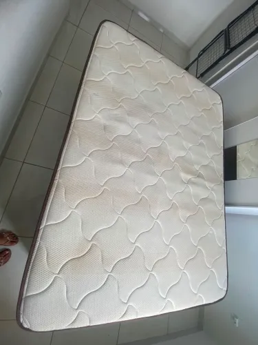 Vende-se cama