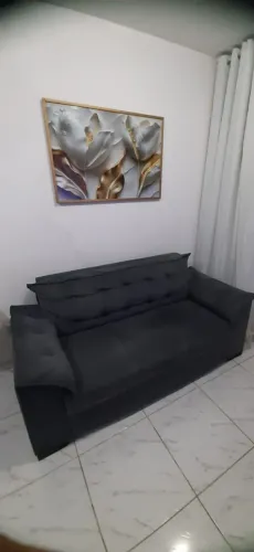 Sofá 3 lugares .