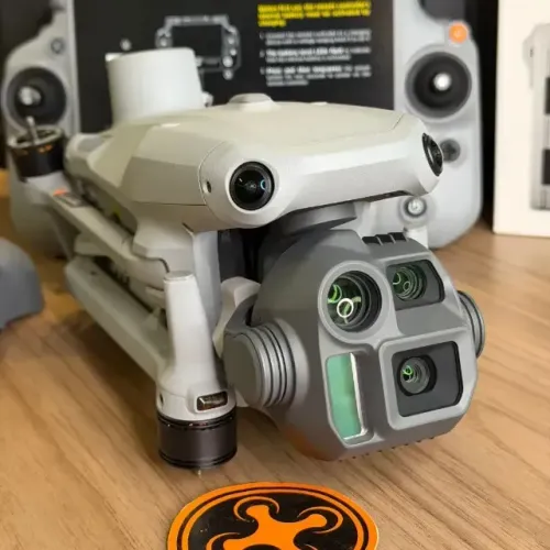 Drone Dji Matrice 4e Enterprise Kit Com 3 Baterias Br Cinza