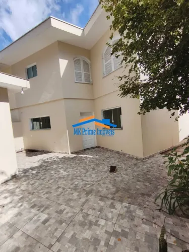 Sobrado para locação, 3 Quartos ( Suíte) e 3 vagas - Jardim Bonfiglioli/SP.