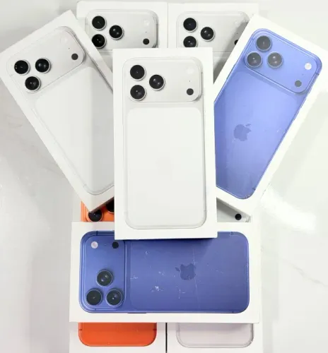 iPhone 17 Pro Max 256gb - Silver e azul 