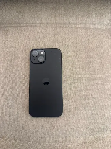 iPhone 15 128