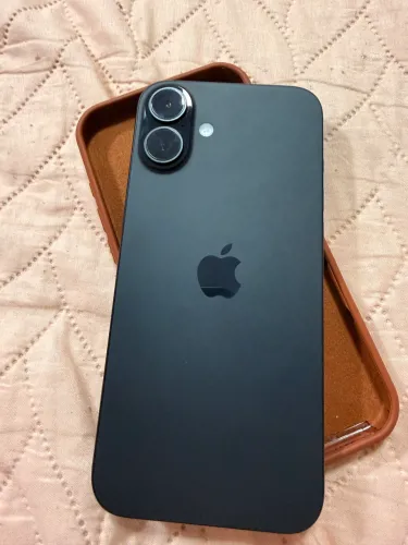 iPhone 16 plus 