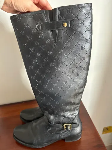 Bota Capodarte nr 39 como nova 