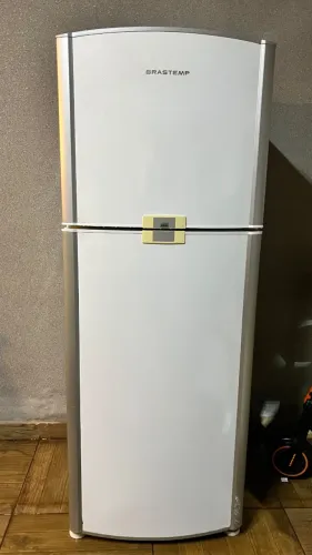 Geladeira Brastemp BRD50A 320L - Funcionando Perfeitamente