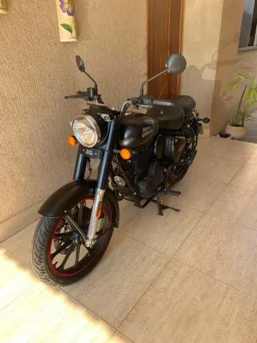 Classic Dark 350 2023/2024