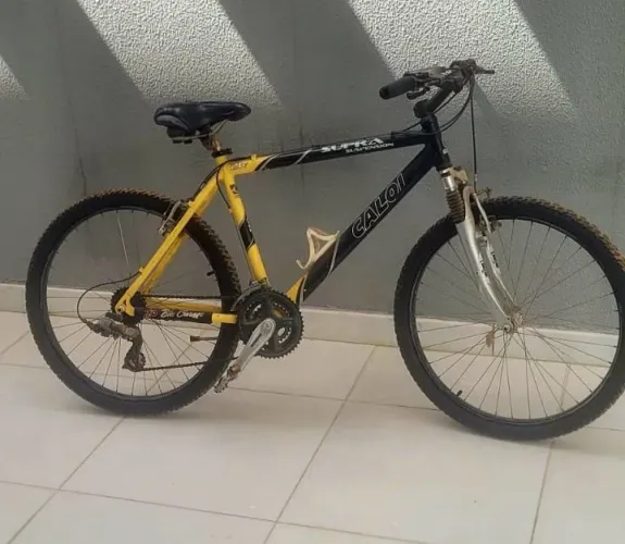 Bicicleta caloi supra aro 26