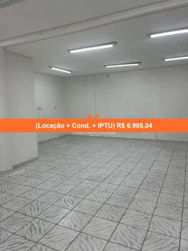 Salas Comerciais para Locação no Comércio, Salvador-BA: 1 Sala, 3 Banheiros, 180m² de Área