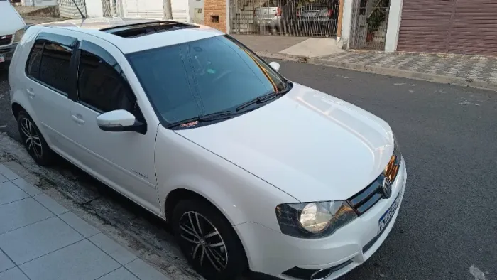 Volkswagen Golf Sportline 1.6 MI Total Flex 8V 4P 2014