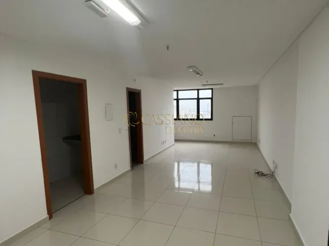 Sala comercial à venda de 46m² | Edifício Osvaldo Cruz - Centro | São José dos Campos |