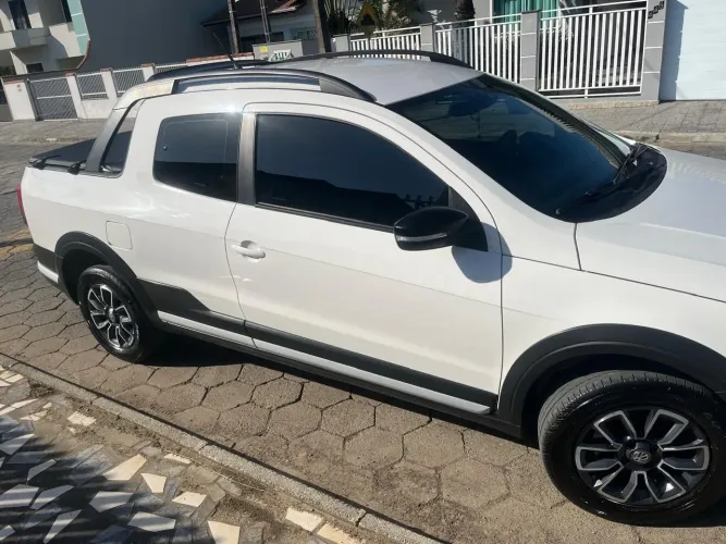 Volkswagen Saveiro Cross 1.6 T.flex 16V CD 2022