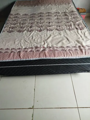 Tenho alguns móveis para vender no precinho 
