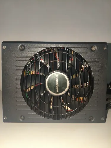 Fonte de 1000W 80 plus silver