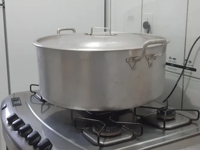 Panela grande de alumínio 40 litros