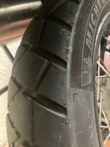 Dois pares de pneu bros xre 190 Michelin 