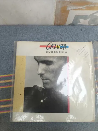 Cazuza burguesia - LP duplo completo em perfeita condição