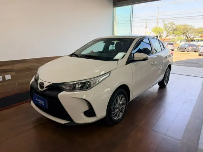 Toyota Yaris XS Sedan 1.5 Flex 16V 4P Aut. 2025