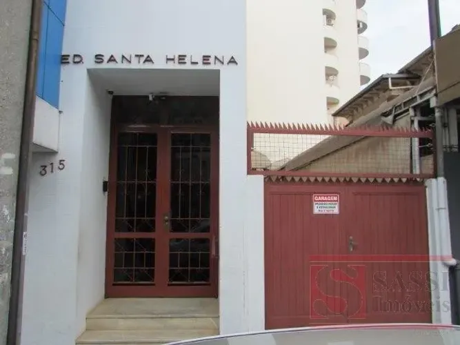 Apartamento em CENTRO