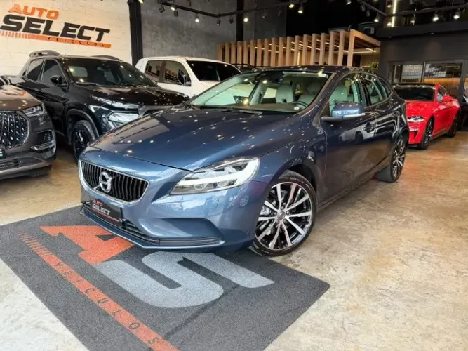 Volvo V40 T-4 Momentum 2.0 Aut. 2018