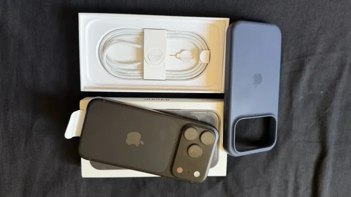 Vendo IPhone 18 Pro 256g