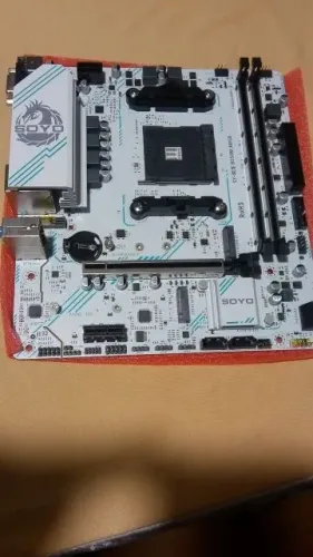 B550 PCI 4.0 RGB 