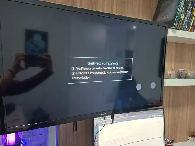 Smart TV Samsung 32" LED HD (Modelo UN32J4300AG)