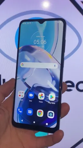 Motorola moto e22 azul 128gb seminovo 